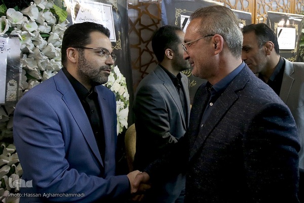 مراسم سومین روز درگذشت مرحوم عماد افروغ،  جامعه‌شناس و نماینده پیشین مجلس شورای اسلامی در مسجد امیر (ع)