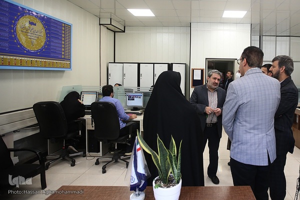 بازدید اصغر باقرزاده، معاون پرورشی و فرهنگی وزارت آموزش و پرورش از تحریریه بین‌الملل ایکنا
