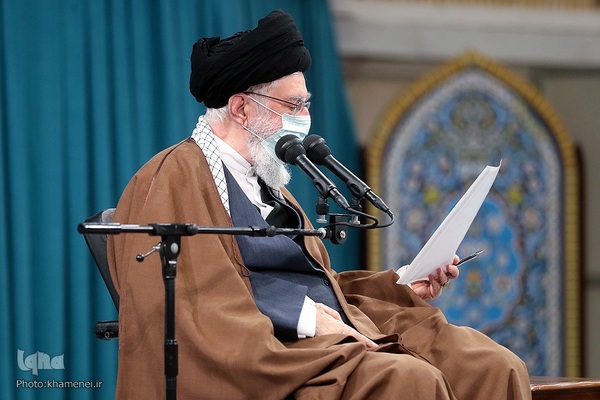 دیدار رمضانی جمعی از دانشجویان با رهبر معظم انقلاب