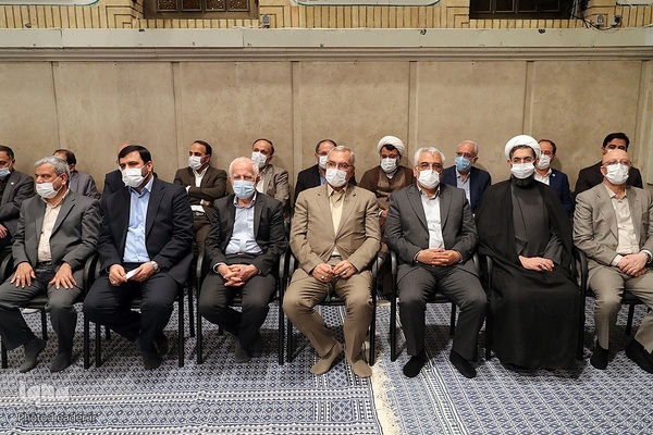 دیدار رمضانی جمعی از دانشجویان با رهبر معظم انقلاب