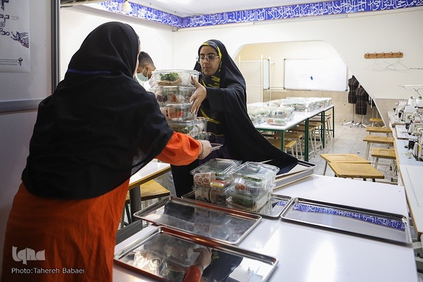 محفل دانشجویی انس باقرآن کریم در دانشگاه علم و فرهنگ