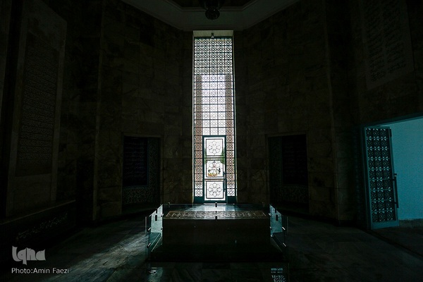 اول اردیبهشت روز سعدی شیرازی‎‎