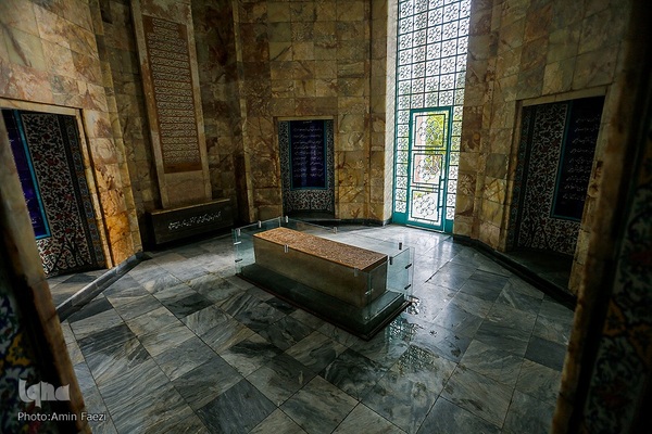 اول اردیبهشت روز سعدی شیرازی‎‎