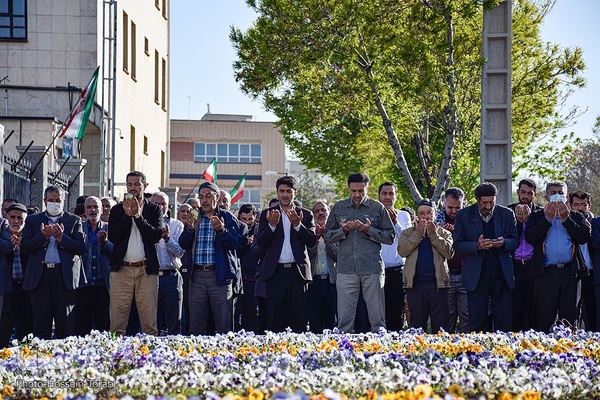 نماز عید سعید فطر در شهرکرد