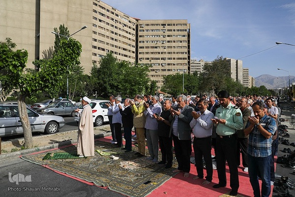 نماز عید سعید فطر در اکباتان
