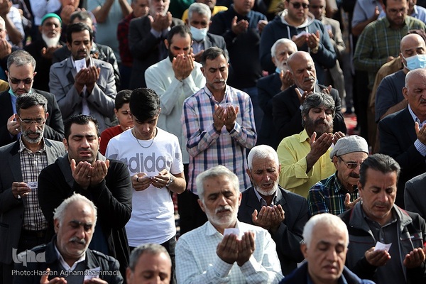 نماز عید سعید فطر در جوار حرم مطهر حضرت عبدالعظیم حسنی علیه‌السلام