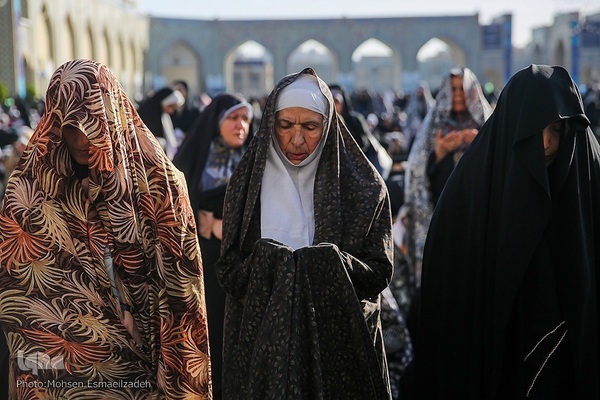 نماز عید سعید فطر در حرم مطهر رضوی