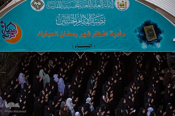 نماز عید فطر در بین‌الحرمین کربلای معلی