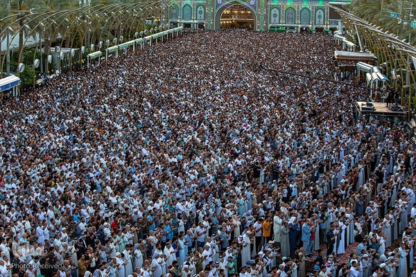 نماز عید فطر در بین‌الحرمین کربلای معلی