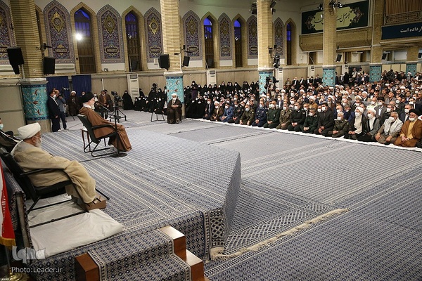 دیدار مسئولین و سفرای کشورهای اسلامی با رهبر انقلاب