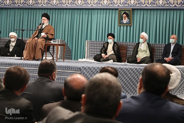 دیدار مسئولین و سفرای کشورهای اسلامی با رهبر انقلاب