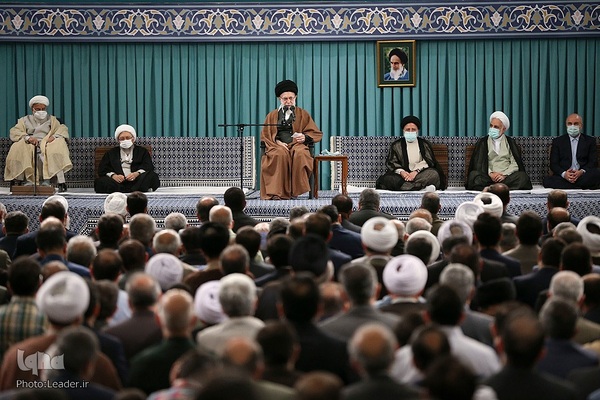 دیدار مسئولین و سفرای کشورهای اسلامی با رهبر انقلاب