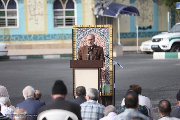 اقامه نماز عید فطر در محله بهرود