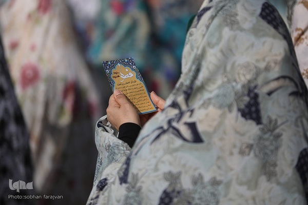 اقامه نماز عید فطر در محله بهرود