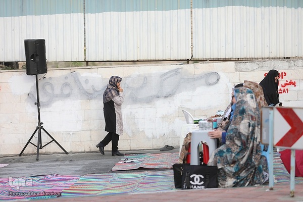 اقامه نماز عید فطر در محله بهرود