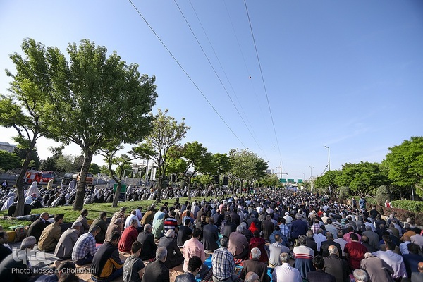 نماز عید سعید فطر در قزوین