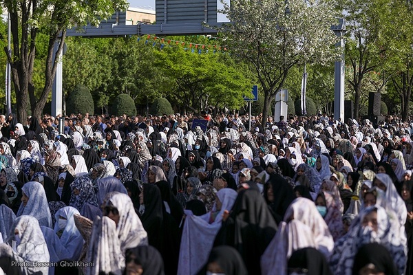 نماز عید سعید فطر در قزوین