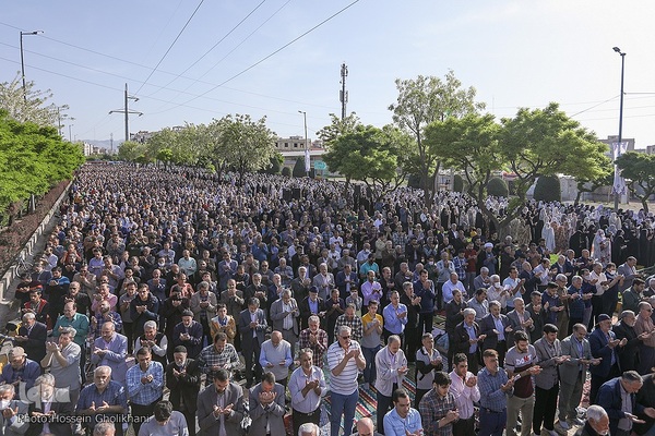 نماز عید سعید فطر در قزوین