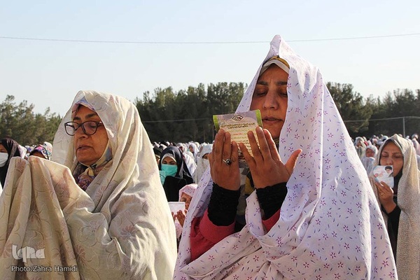 نماز عید سعید فطر در مصلی المهدی بیرجند