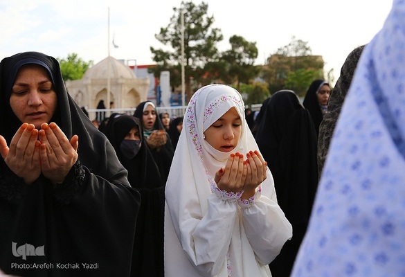 نماز عید سعید فطر در شهر مقدس قم