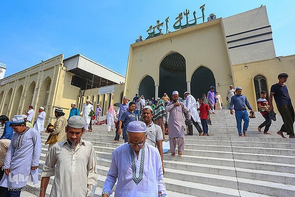 مسجد بیت‌المکرم در داکا، پایتخت بنگلادش