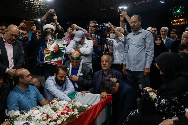 مراسم وداع با پیکر مطهر شهید «جانی بت اوشانا»