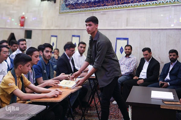 تجلیل از رتبه‌ برتر مسابقات قرآن عربستان