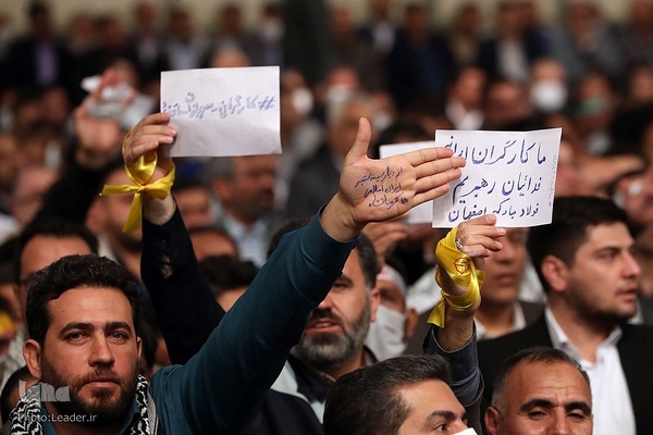 دیدار جمعی از کارگران با رهبر انقلاب