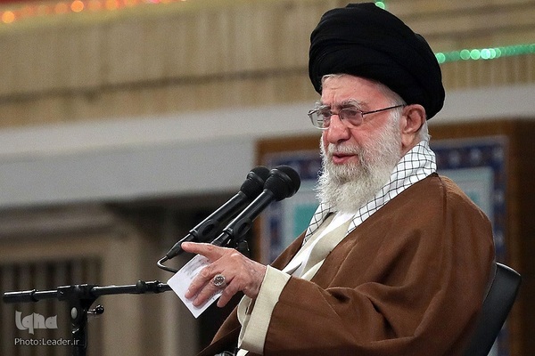 حضرت آیت‌الله خامنه‌ای، رهبر معظم انقلاب