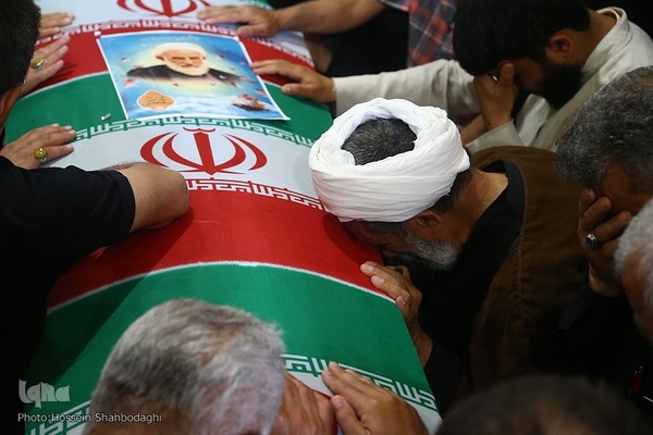 مراسم تشییع پیکر شهید آیت‌الله سلیمانی در شهر مقدس قم