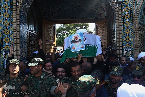 مراسم تشییع پیکر شهید آیت‌الله سلیمانی در شهر مقدس قم