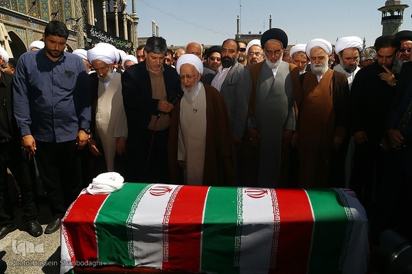 مراسم تشییع پیکر شهید آیت‌الله سلیمانی در شهر مقدس قم