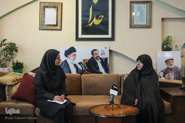 مصاحبه با همسر عماد افروغ