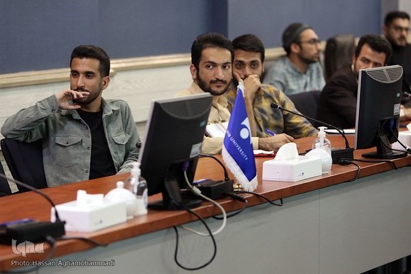 نشست هم‌اندیشی بررسی و تحلیل برنامه محفل