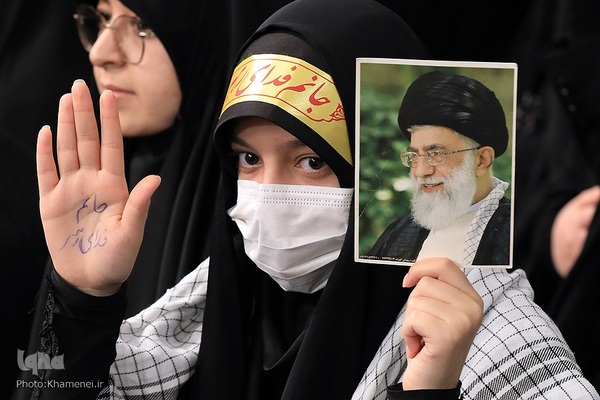 دیدار جمعی از معلمان و فرهنگیان با رهبر معظم انقلاب