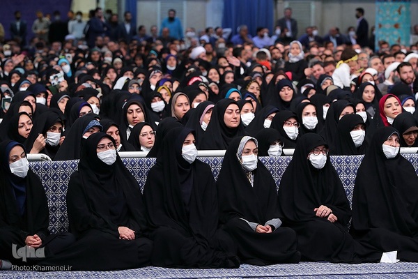 دیدار جمعی از معلمان و فرهنگیان با رهبر معظم انقلاب