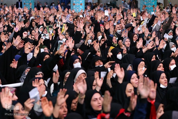 دیدار جمعی از معلمان و فرهنگیان با رهبر معظم انقلاب