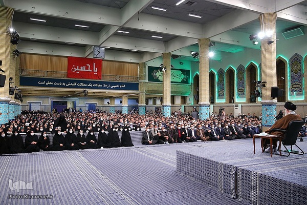 دیدار جمعی از معلمان و فرهنگیان با رهبر معظم انقلاب