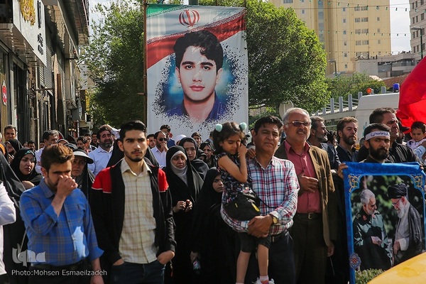 مراسم تشییع پیکر حمیدرضا الداغی، از شهدای مدافع امنیت و امر به معروف و نهی از منکر