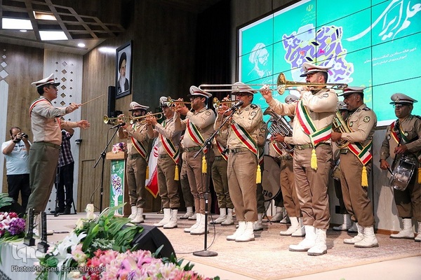 تجلیل از معلمان نمونه استانی و کشوری