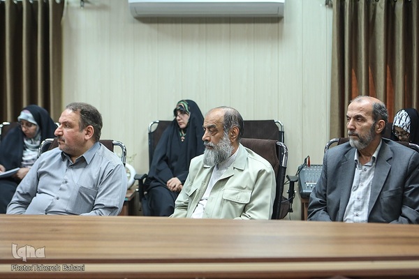 آیین رونمایی از کتاب قرآنهای کوفی در ایران