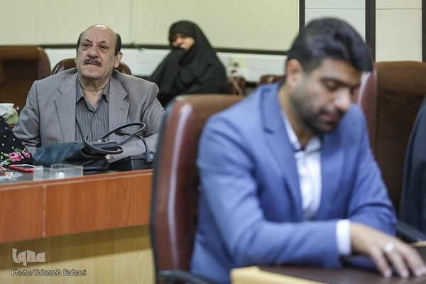 مراسم رونمایی از کتاب نسیم قدسی در تفسیر قرآن