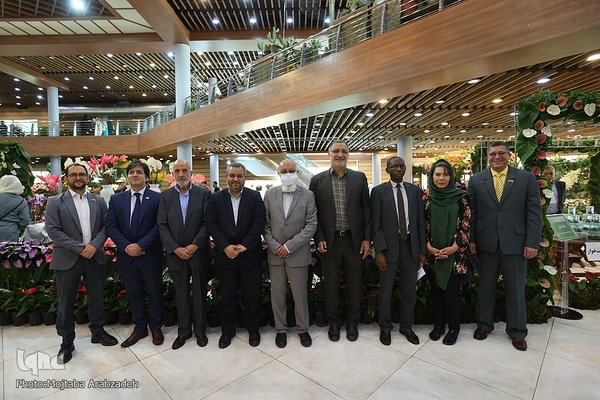 افتتاح نمایشگاه بین‌المللی گل و گیاه