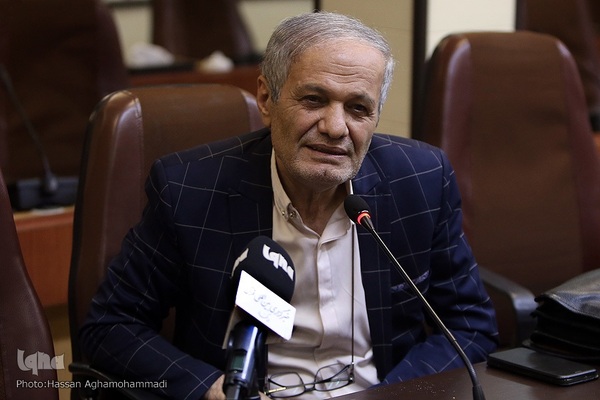 محفل شعر یادبود «استادان سفر کرده»