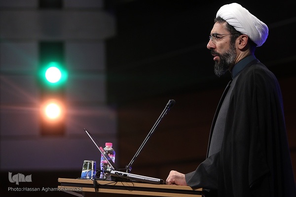 حجت‌الاسلام والمسلمین مصطفی رستمی، رئیس نهاد نمایندگی مقام معظم رهبری در دانشگاه‌ها