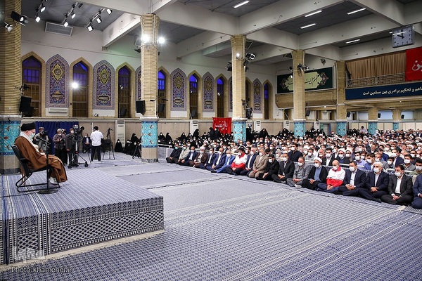 دیدار کارگزاران حج با رهبر انقلاب اسلامی