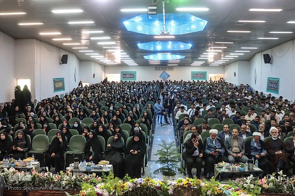 آیین اختتامیه مرحله نهایی سی‌و‌سومین جشنواره قرآن و عترت دانشگاه فرهنگیان