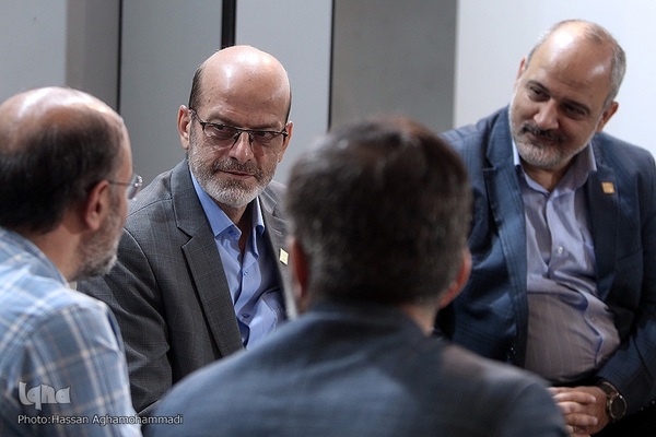 بازدید حسن مسلمی نائینی، رییس جهاددانشگاهی از سی‌و‌چهارمین دوره نمایشگاه بین المللی کتاب تهران