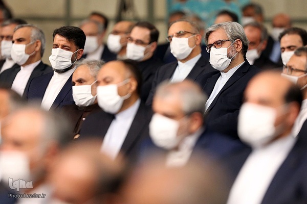 دیدار سفیران و مسئولان وزارت امور خارجه با رهبر انقلاب