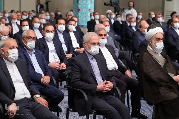 دیدار سفیران و مسئولان وزارت امور خارجه با رهبر انقلاب